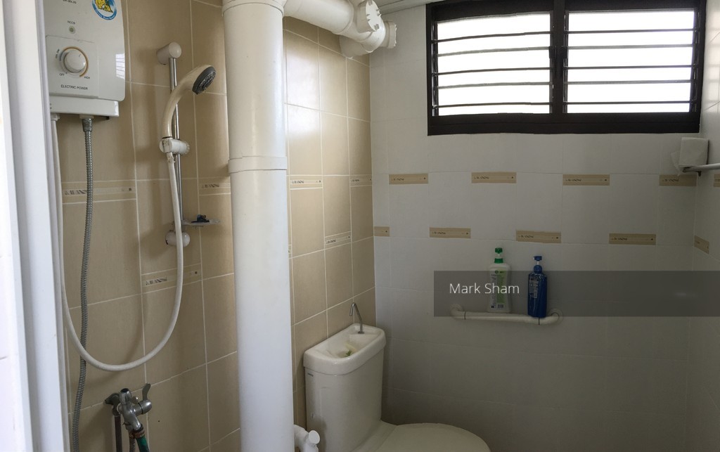 Ang Mo Kio Avenue 4 thumbnail photo